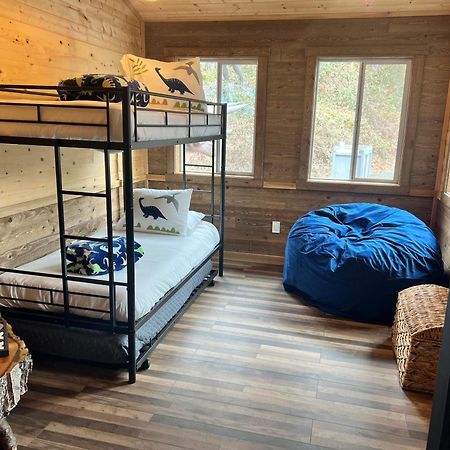 Jurassic Rebirth Out On Jul 2 - Book Your Stay Now (Adults Only) Washougal Extérieur photo